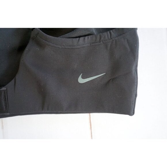 Nike City Ready Light Support Sports Bra - Size XL - Picture 6 of 9
